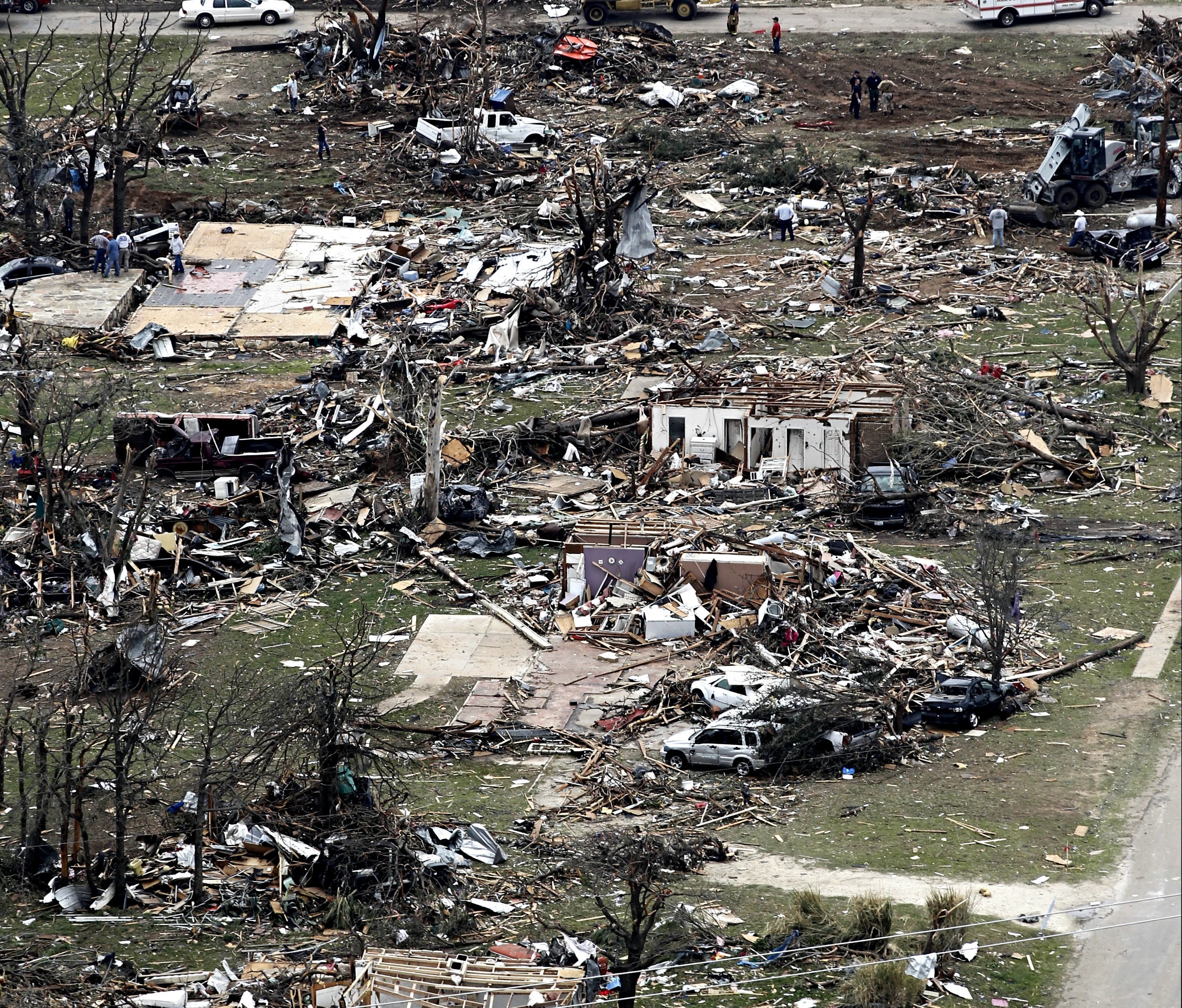 Tornadoes Spin Through Texas Towns After Dark, Killing Six