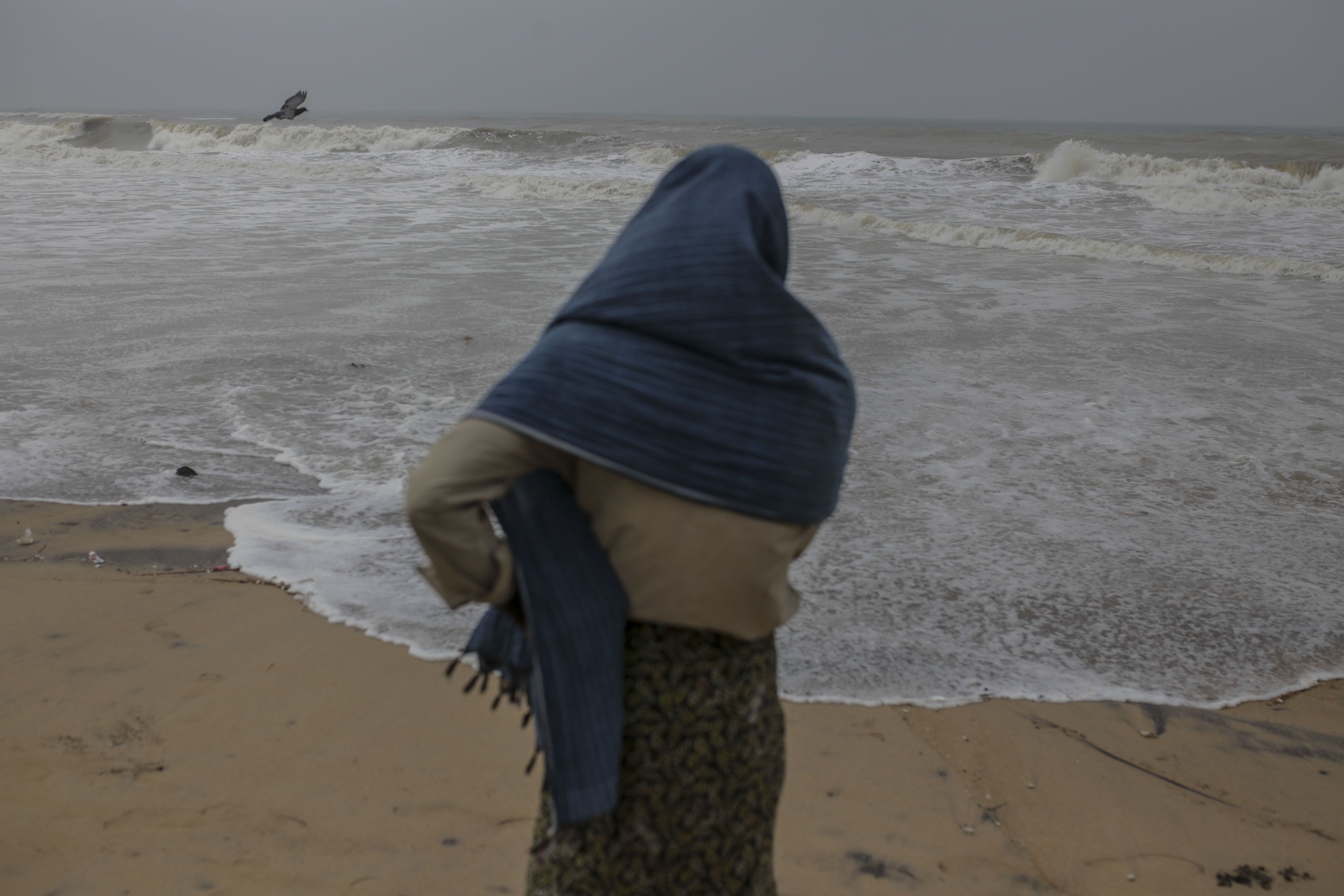 India Bangladesh Prepare For Biggest Cyclone In Years With Evacuation Of Thousands