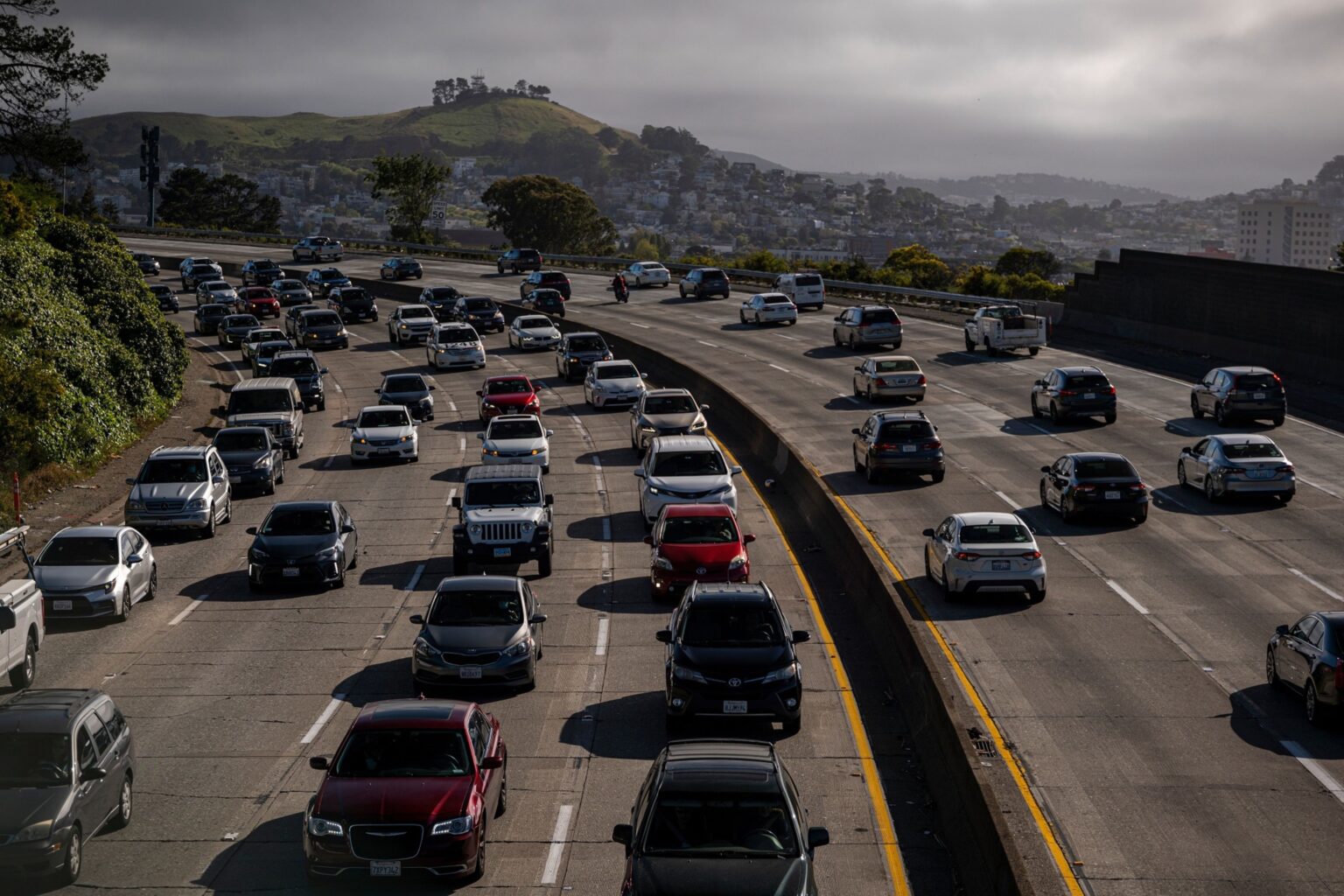 Insurers Warn California’s Inaction Threatens Auto Policies