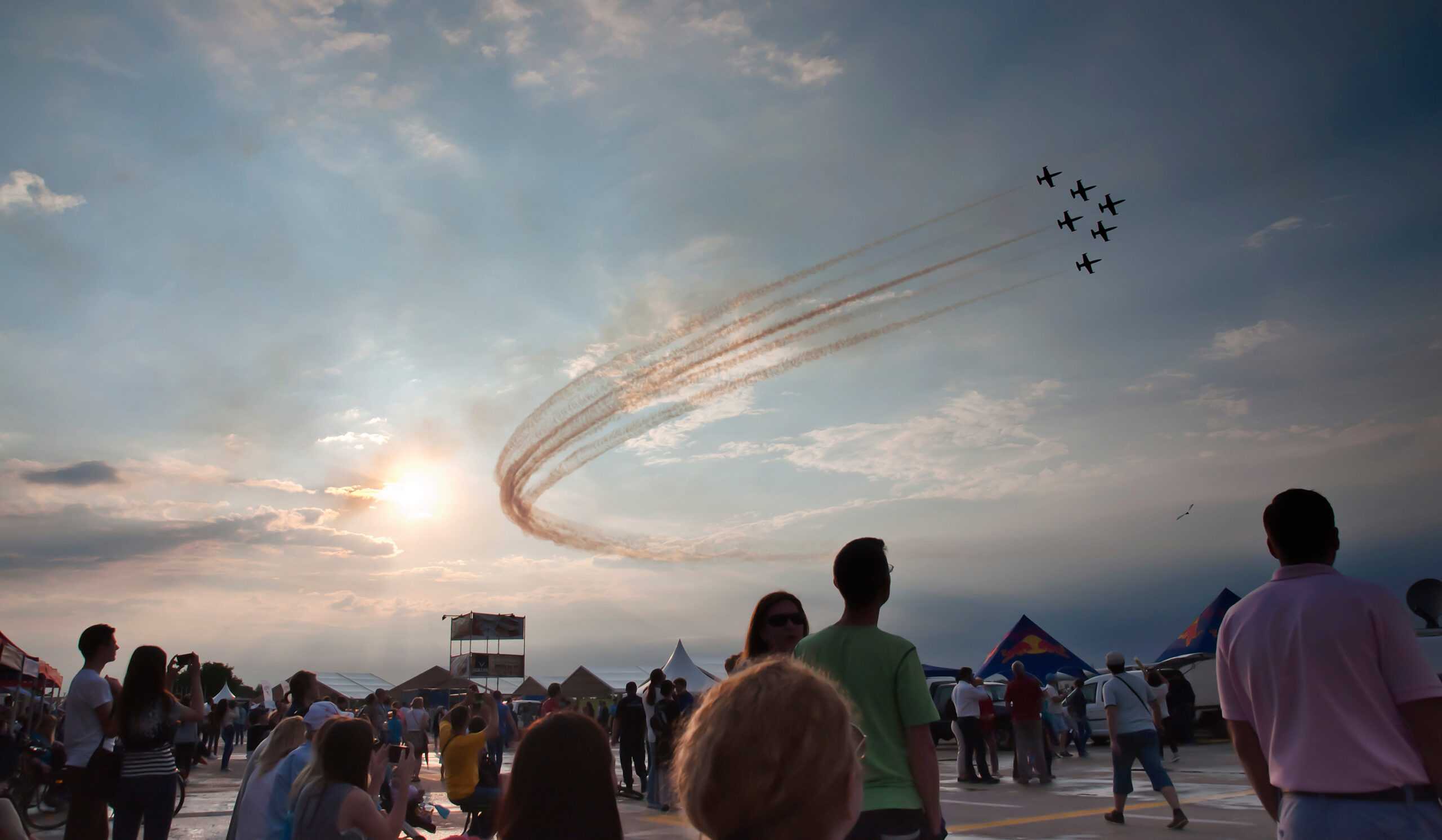 Officials Investigating Fatal Dallas Air Show Crash 2412