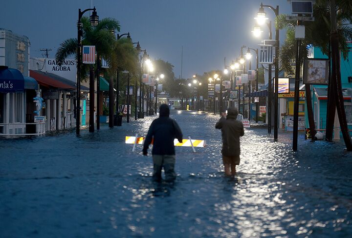 Idalia Rumbles Ashore As Cat 3 Lashing Tallahassee And Much Of Florida   Tarpon Springs Idalia 