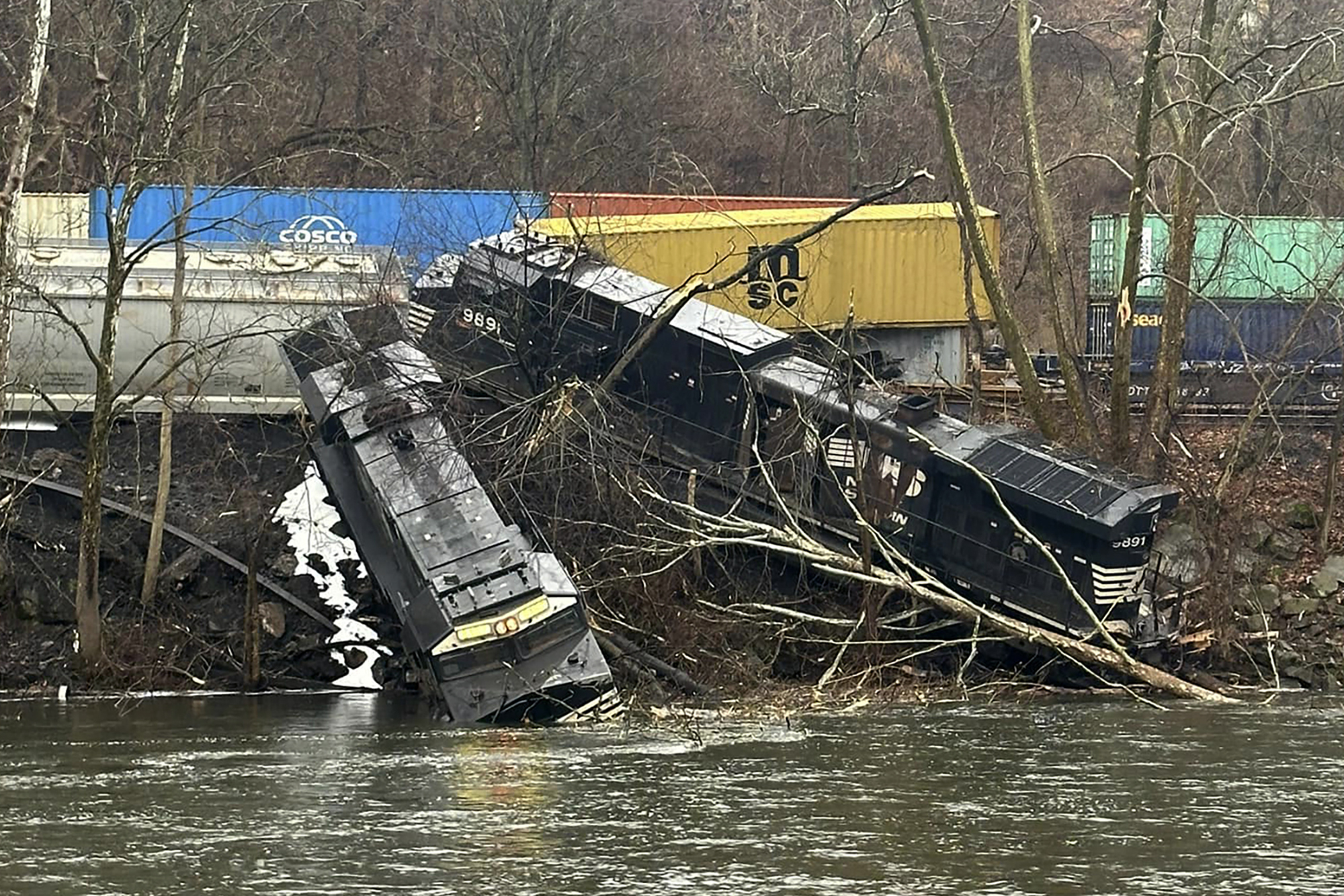 Cleanup And Track Repair Underway After Train Collision And Derailment   Penn Train Derailment 2024 AP 