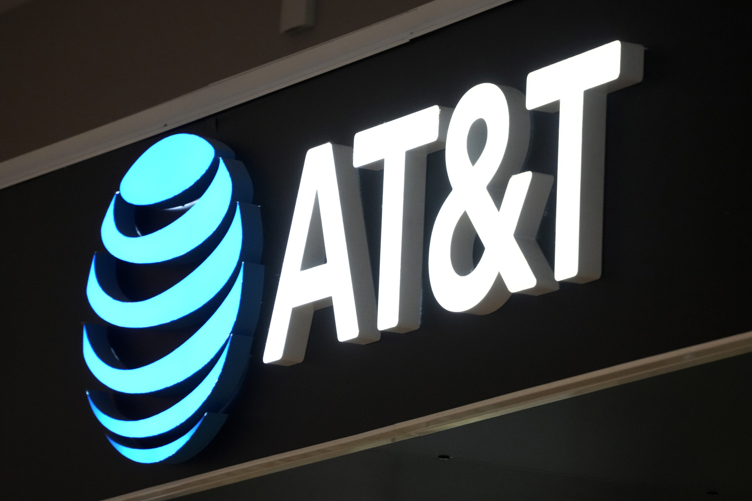 AT&T Notifies Users of Data Breach, Resets Millions of Passcodes